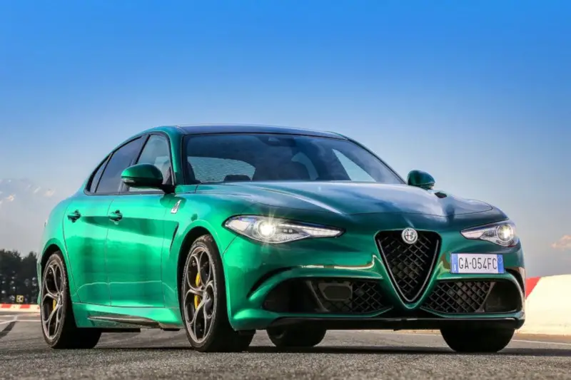 Alfa Romeo Giulia (2020-2021) – boîte à fusibles et relais