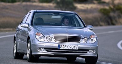 Mercedes-Benz Classe E W211 (2002-2009) - boîte à fusibles
