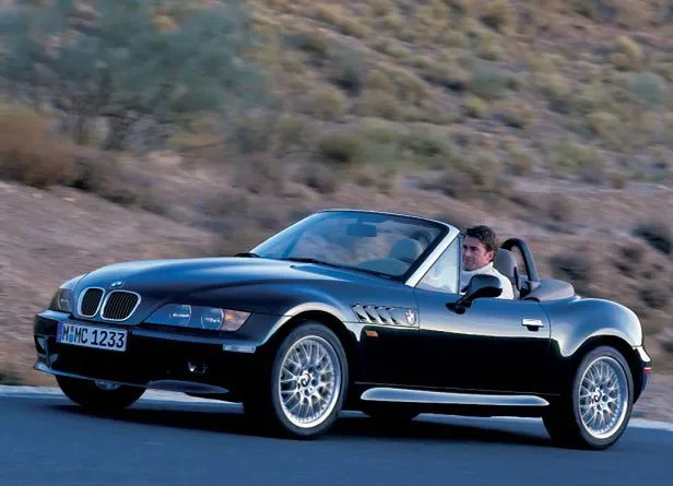 BMW Z3 (1995-2002) - boîte à fusibles et relais