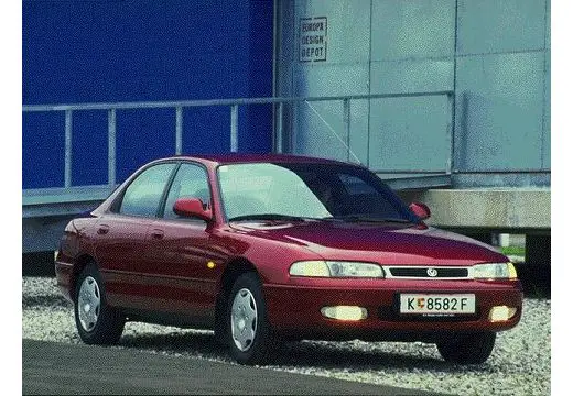 Mazda 626 (1991-1997) - boîte à fusibles et relais
