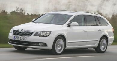 Skoda Superb (2013) - boîte à fusibles et relais