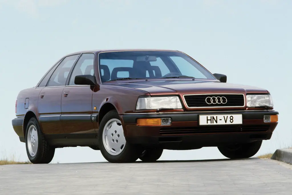 Audi V8 4C (1988-1994) – boîte à fusibles et relais