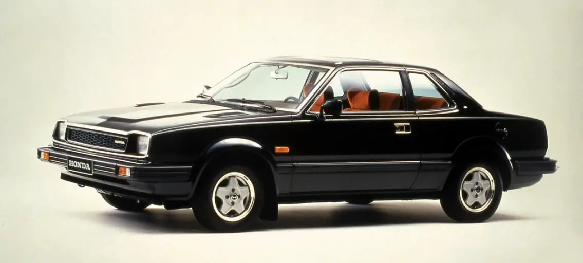 Honda Prelude (1982-1987) – boîte à fusibles et relais