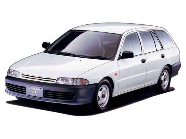 Mitsubishi Libero (1991-2000) – boîte à fusibles et relais