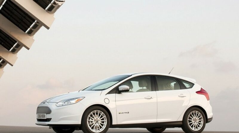 Ford Focus électrique (2016) - boîte à fusibles et relais