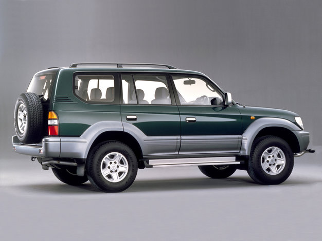 Toyota Land Cruiser Prado (J90) (1996-2002) – boîte à fusibles et relais