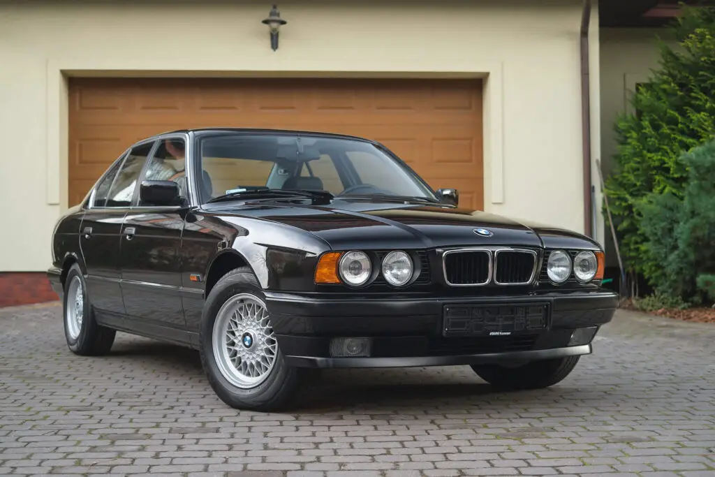 BMW 525i – E34 (1991-1994) – boîte à fusibles