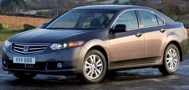 Honda Accord (2010) – boîte à fusibles