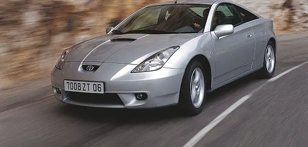 Toyota Celica (2001) – boîte à fusibles