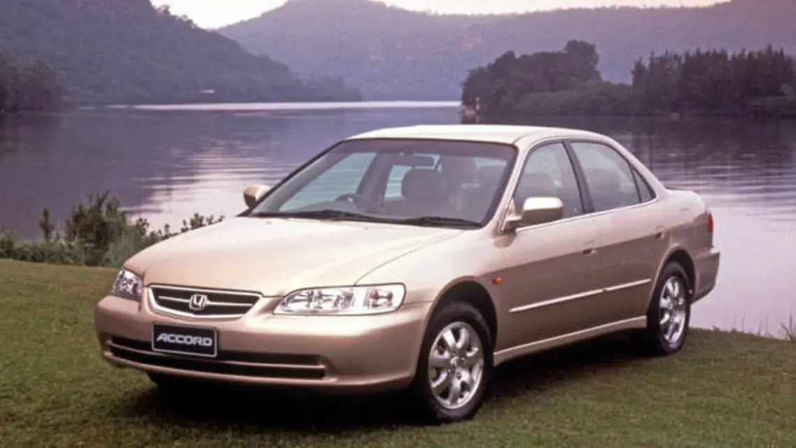 Honda Accord (2001) – boîte à fusibles