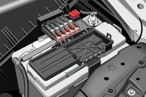 Seat Ibiza - schéma des boîtes à fusibles - compartiment moteur au-dessus de la batterie