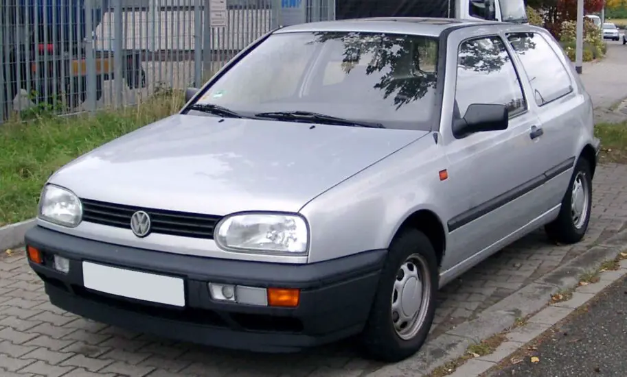 Volkswagen Golf 3 (1991-2002) – Boîte à fusibles
